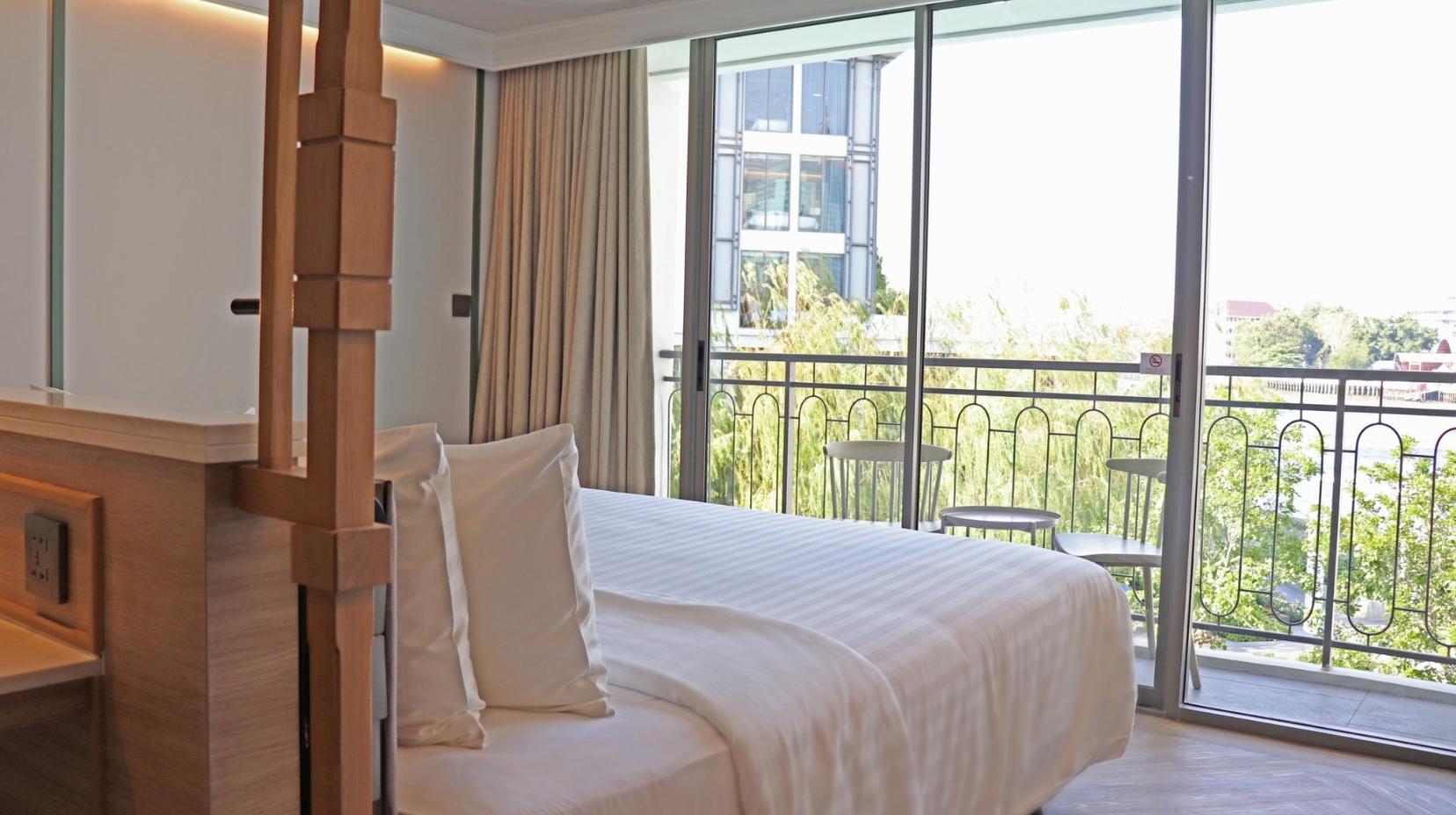 The Quarter Chaophraya by UHGHotel Logo